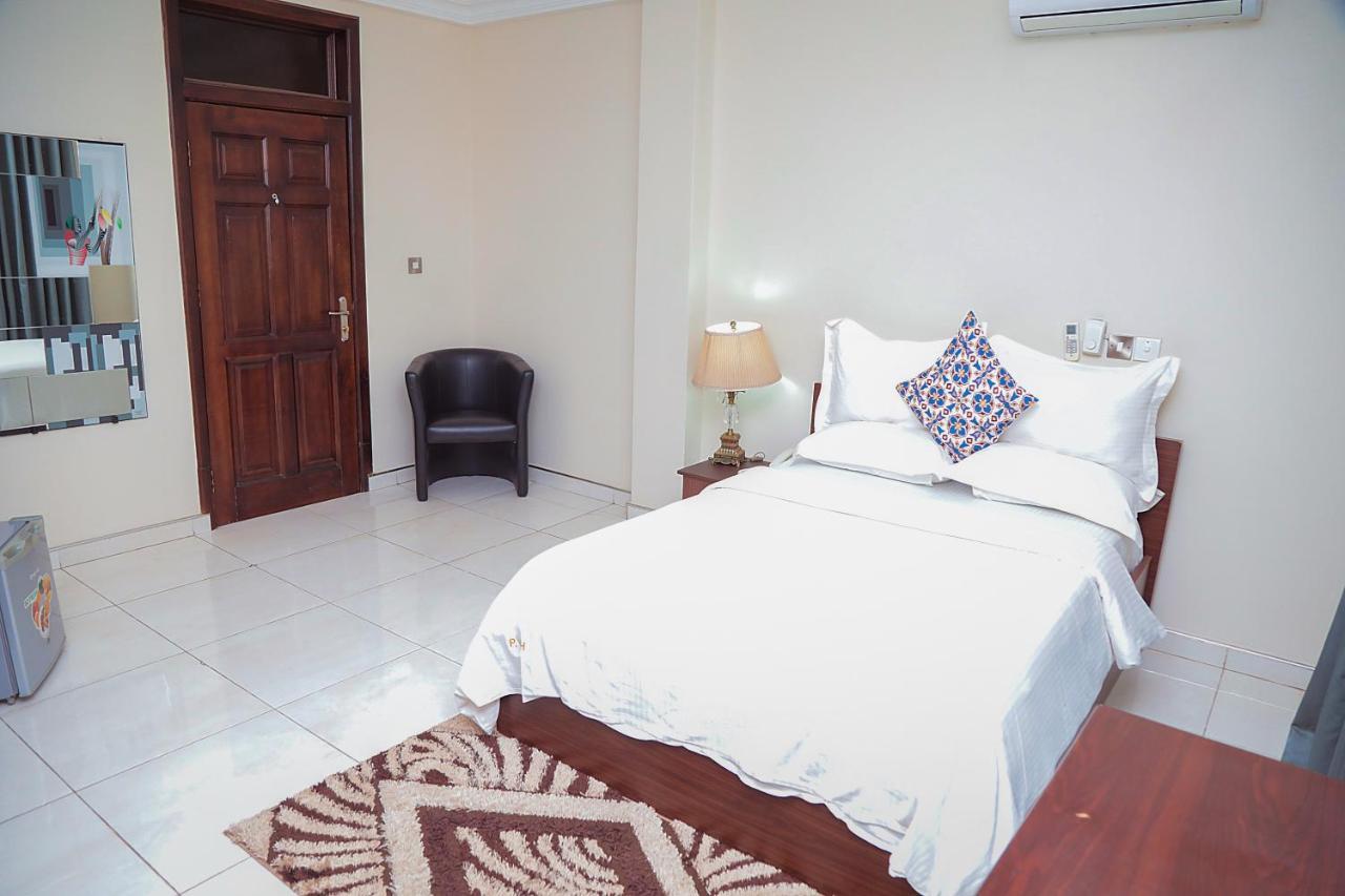 Park View Hotel Taifa Esterno foto